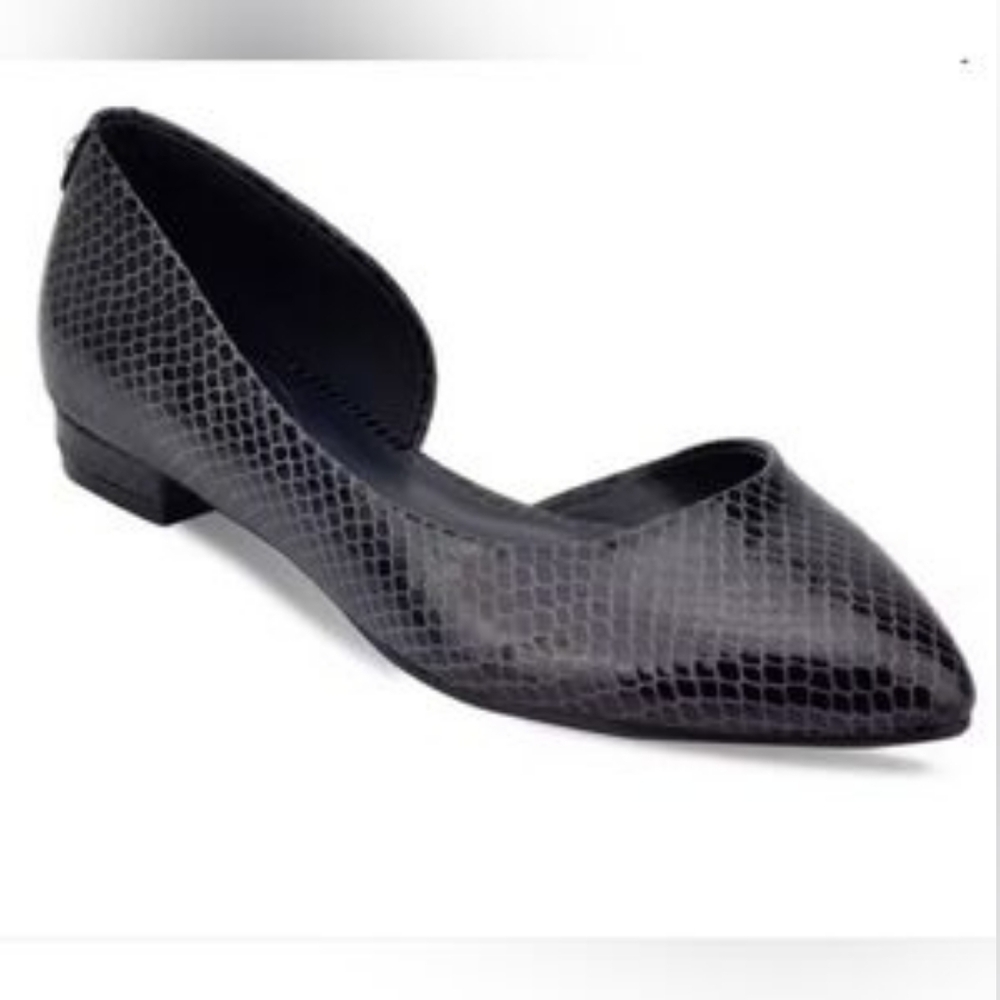 Bandolino Black Snake-Embossed Pointed Toe Flats